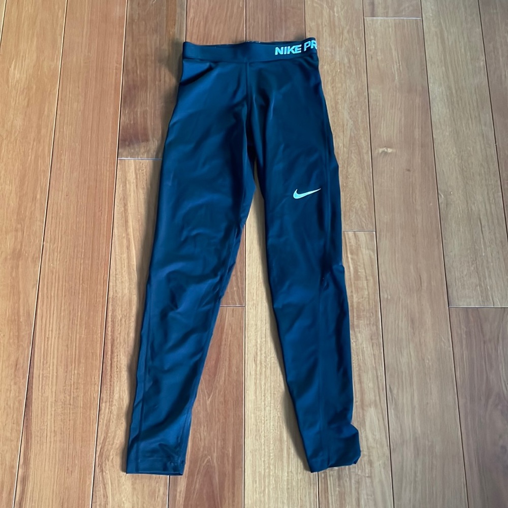Nike pro dry fit xsmall leggings